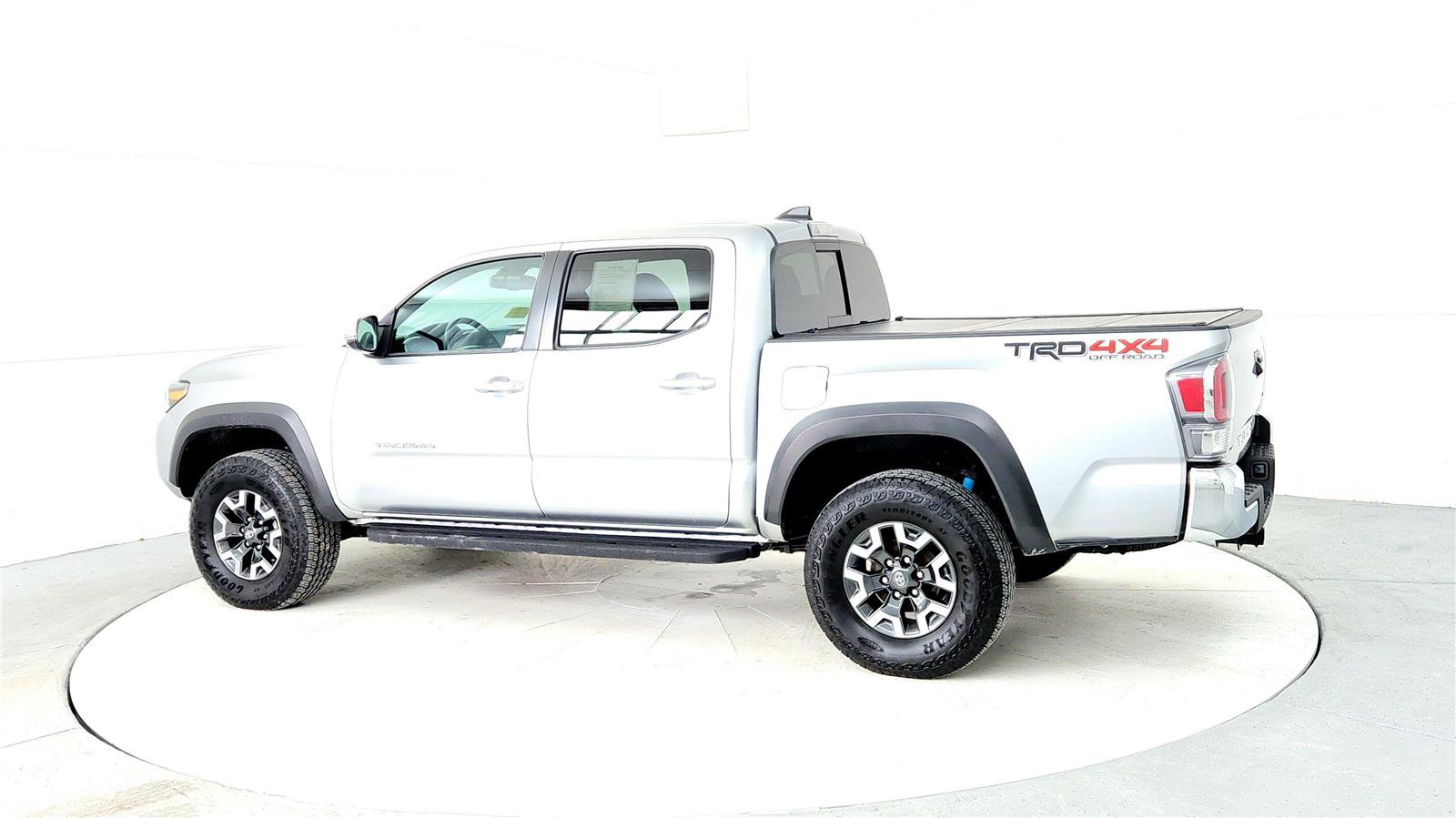 Certified 2023 Toyota Tacoma TRD Off-Road image 4