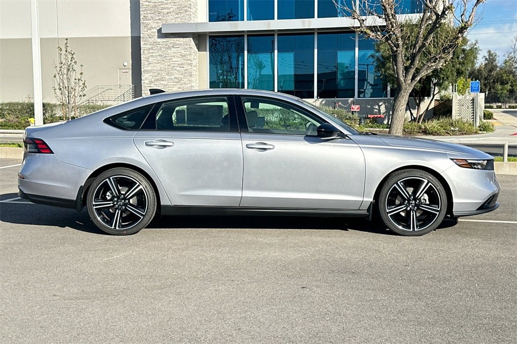 New 2026 Honda Accord SE image 3