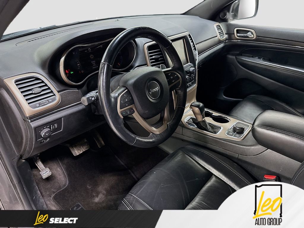 Used 2016 Jeep Grand Cherokee Limited AWD/4WD image 9