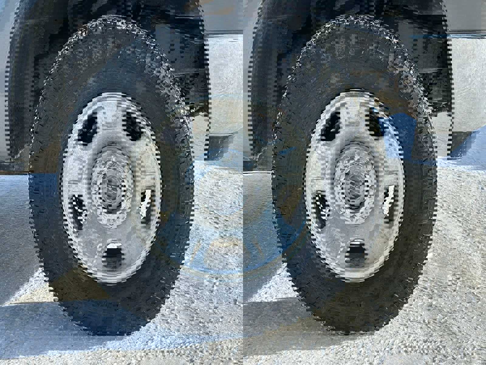 Used 2006 Ford F350 Lariat image 9