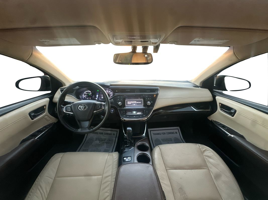 Used 2015 Toyota Avalon Limited image 24