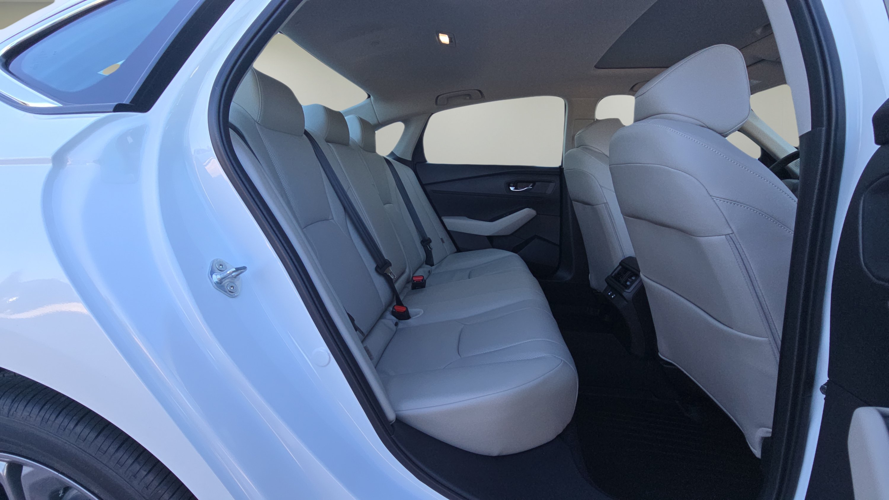 Used 2025 Honda Accord EX-L image 14