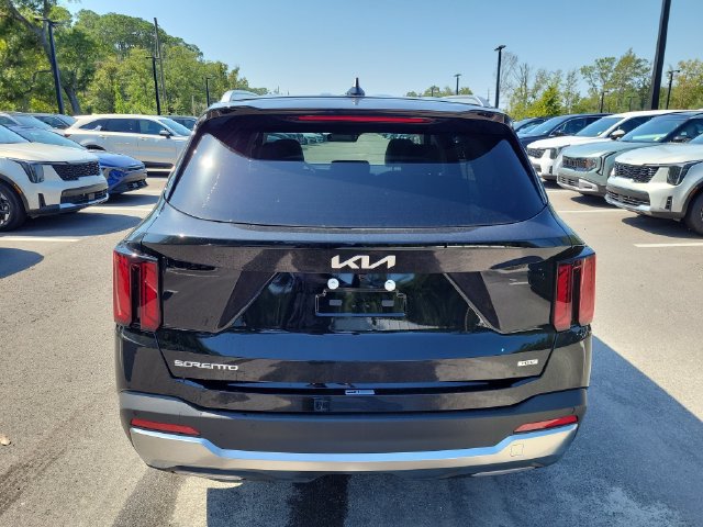 New 2026 Kia Sorento EX FWD image 8