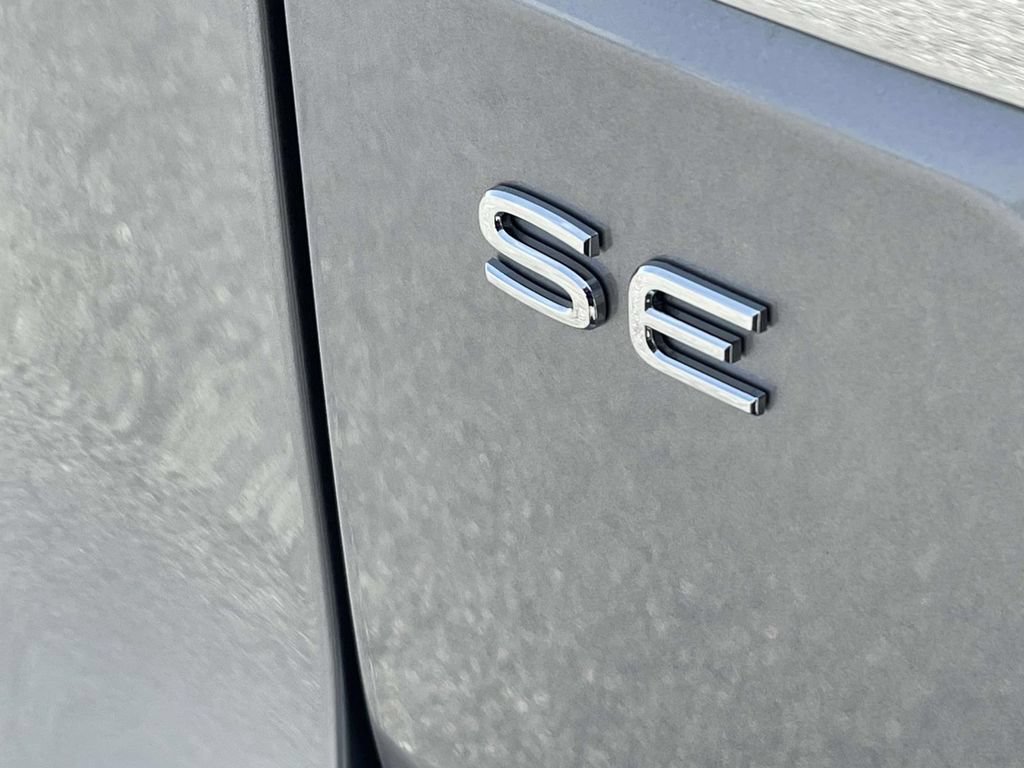 New 2026 Volkswagen Atlas SE FWD image 8