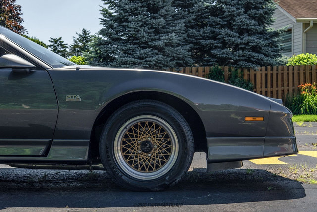 Used 1989 Pontiac Firebird Trans Am RWD image 11