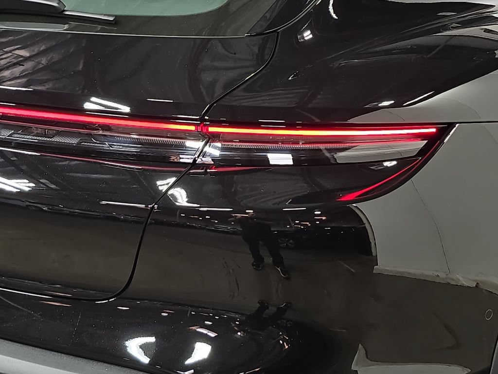 New 2026 Porsche Taycan 4 Cross Turismo AWD/4WD image 30