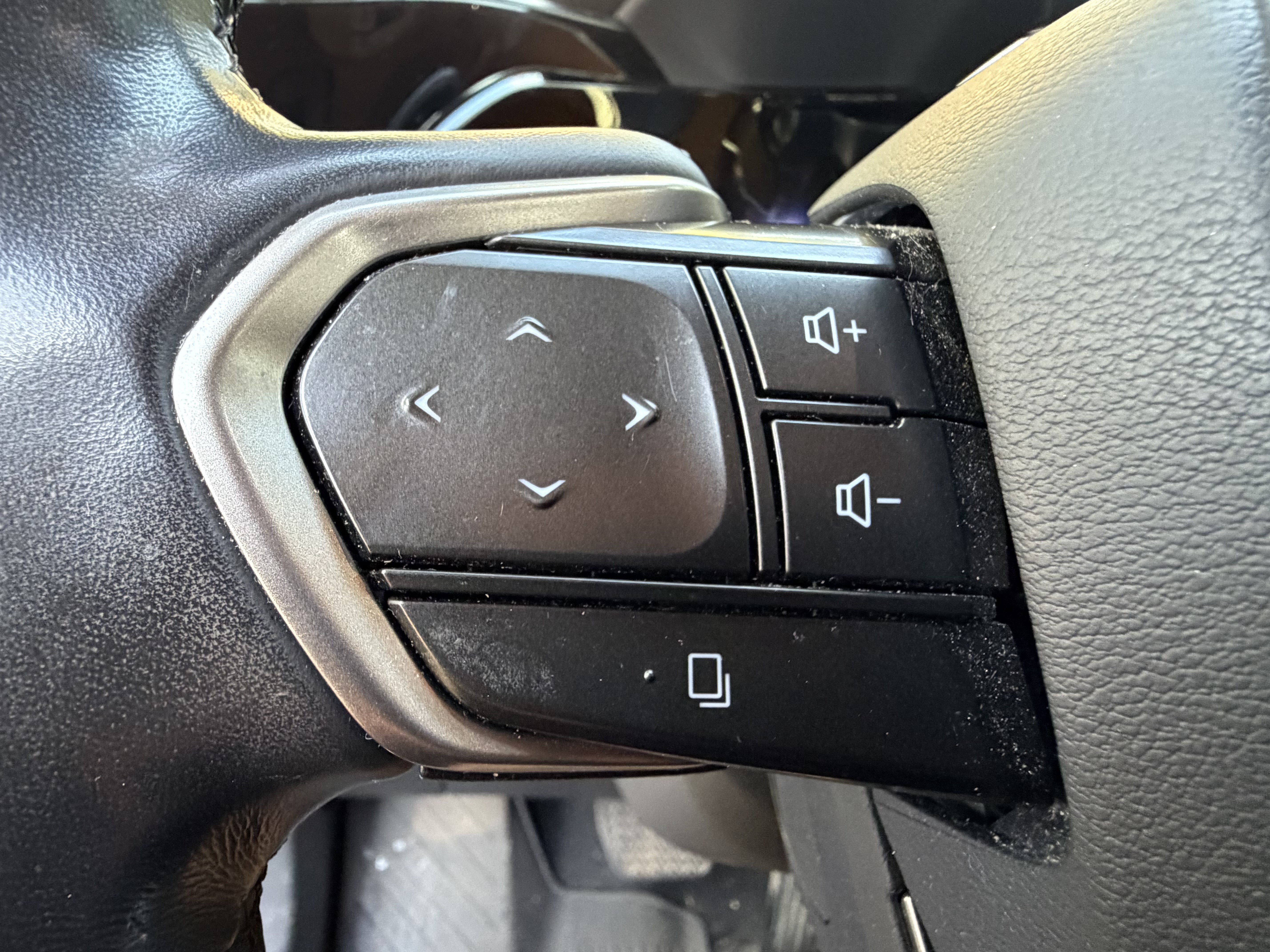 Certified 2023 Lexus NX 350h AWD image 18