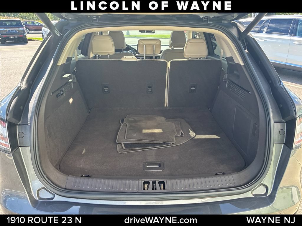 Certified 2022 Lincoln Nautilus Reserve AWD/4WD image 7