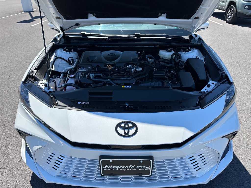 Used 2025 Toyota Camry XSE FWD image 22