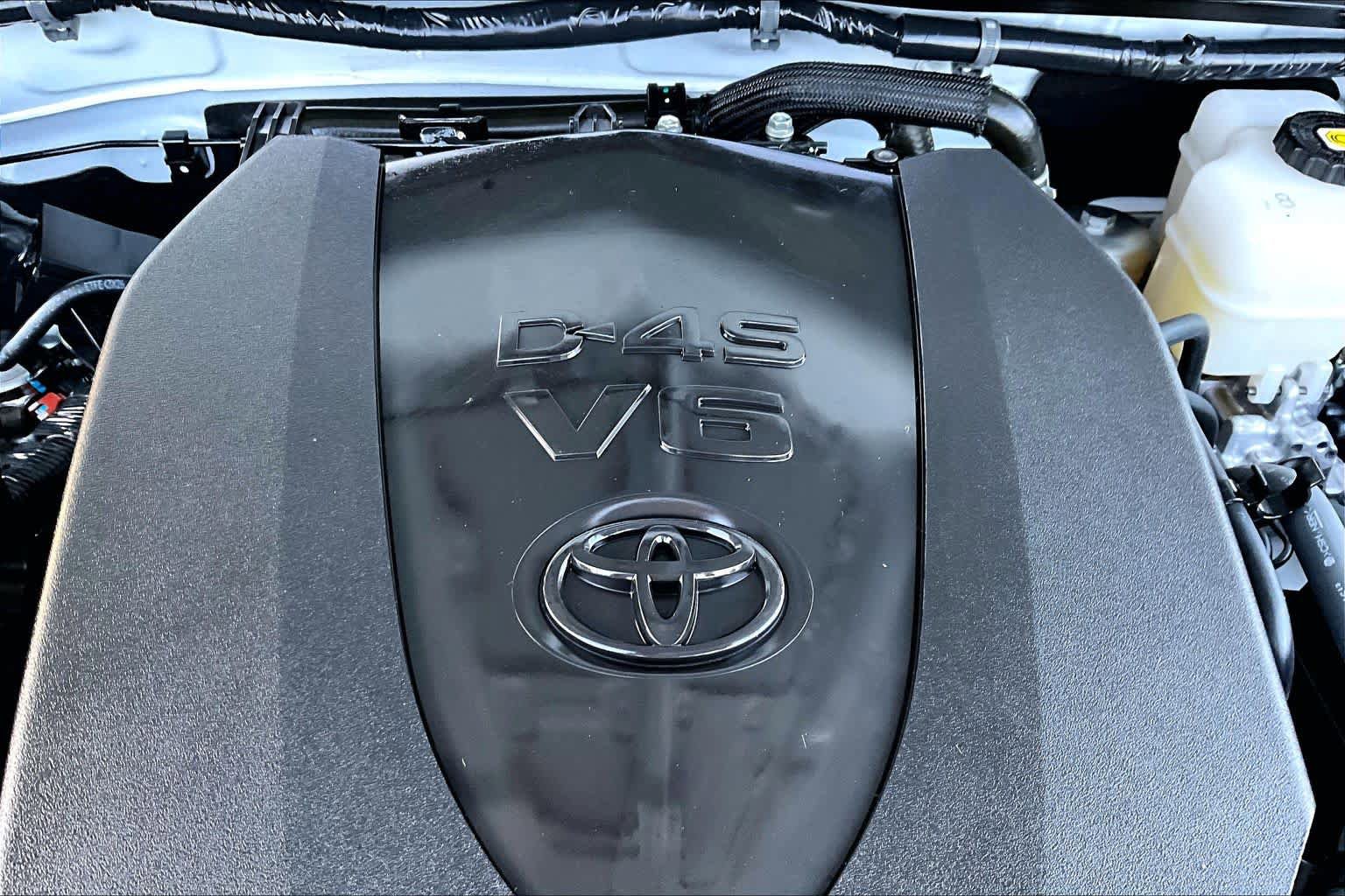 Certified 2023 Toyota Tacoma TRD Off-Road w/ Technology Package AWD/4WD image 32