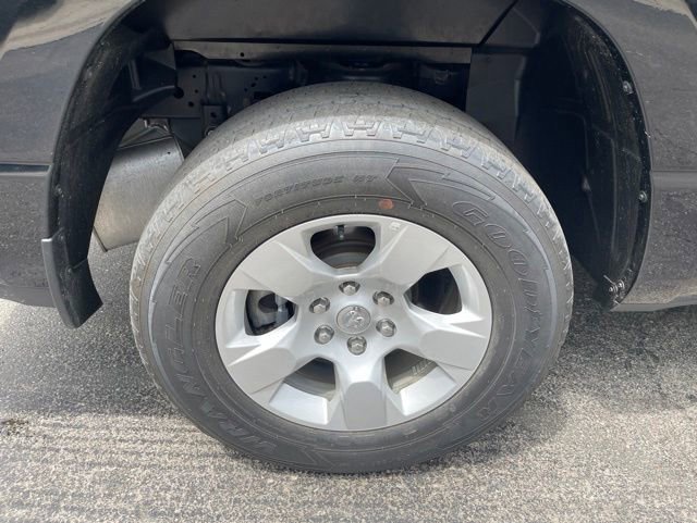 Used 2023 RAM 1500 Big Horn AWD/4WD image 16