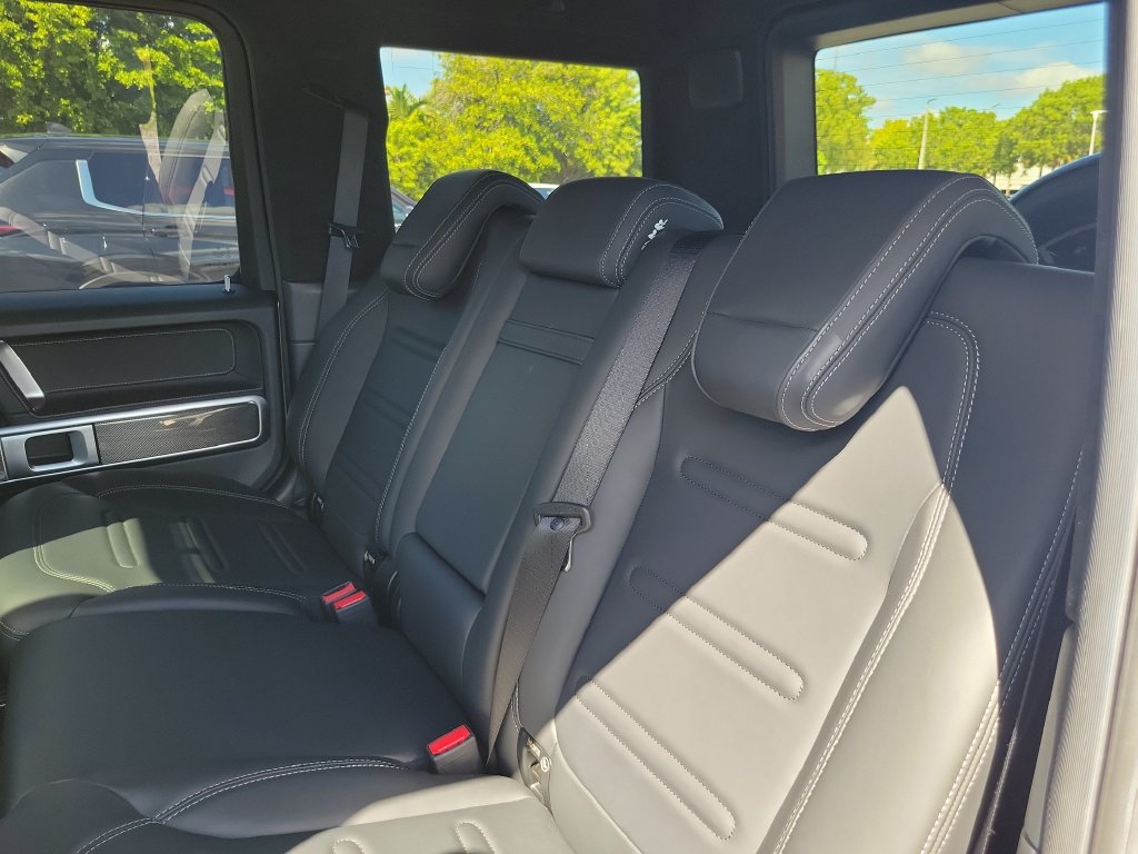 Used 2021 Mercedes-Benz G 550 image 13