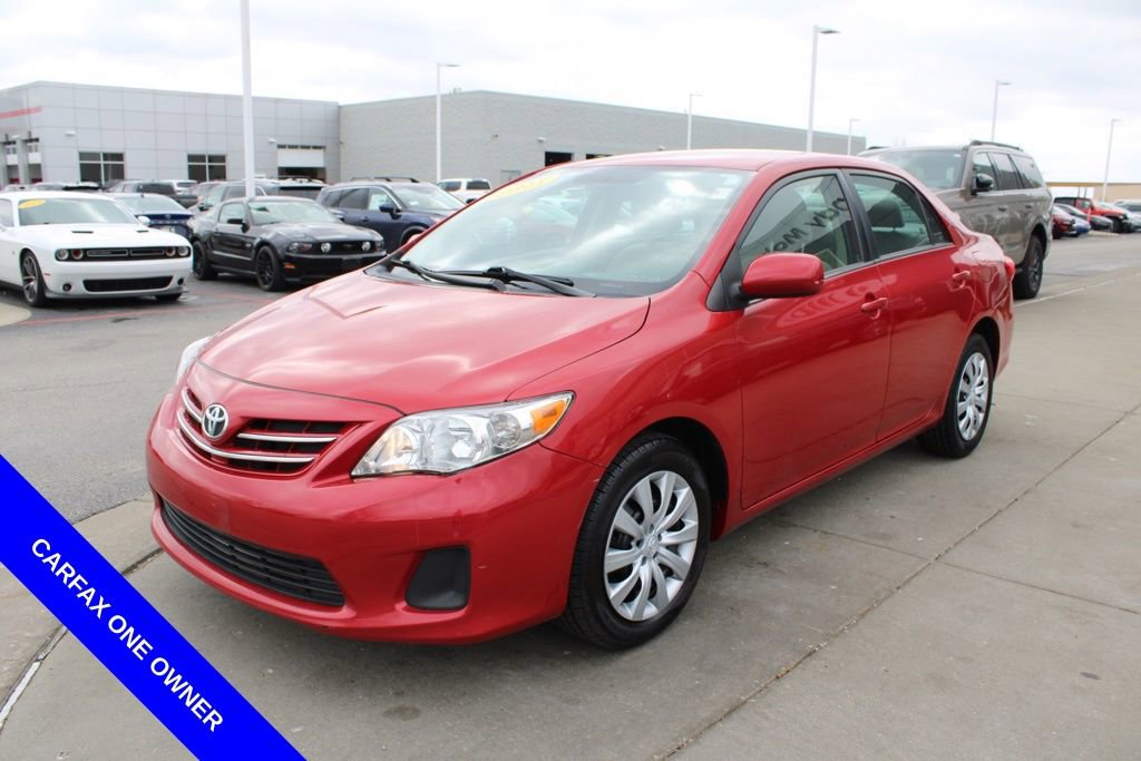 Used 2013 Toyota Corolla LE image 3