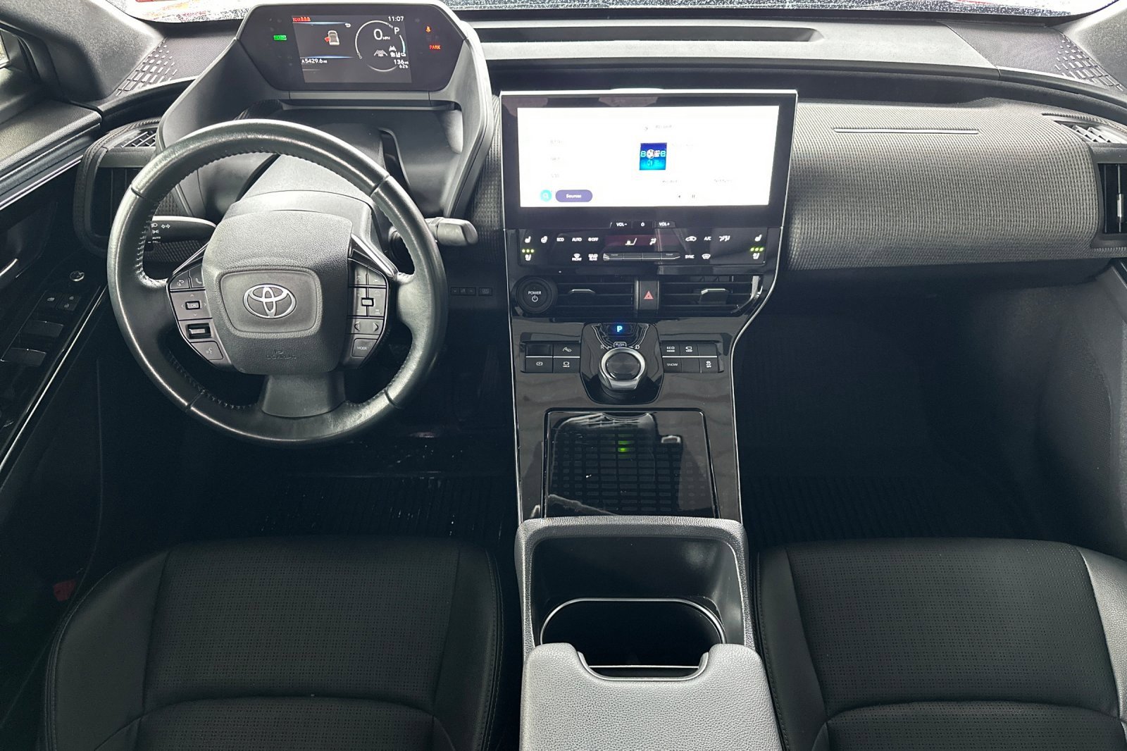 Used 2023 Toyota bZ4X Limited image 15