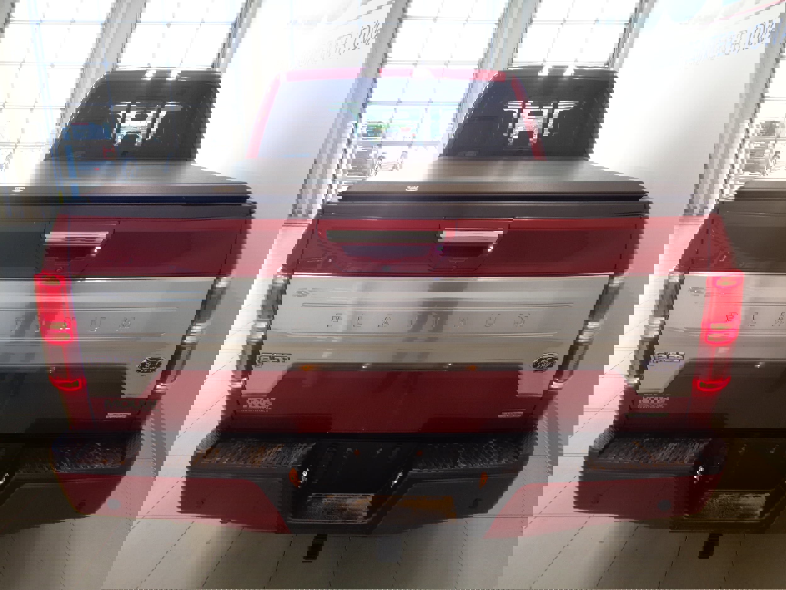 Used 2018 Ford F150 Platinum image 10