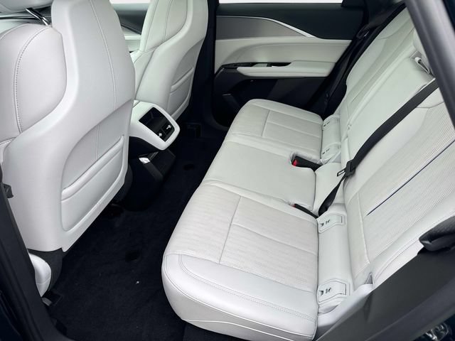 New 2027 Cadillac Lyriq Luxury w/ LPO, Floor Liner Package AWD/4WD image 13