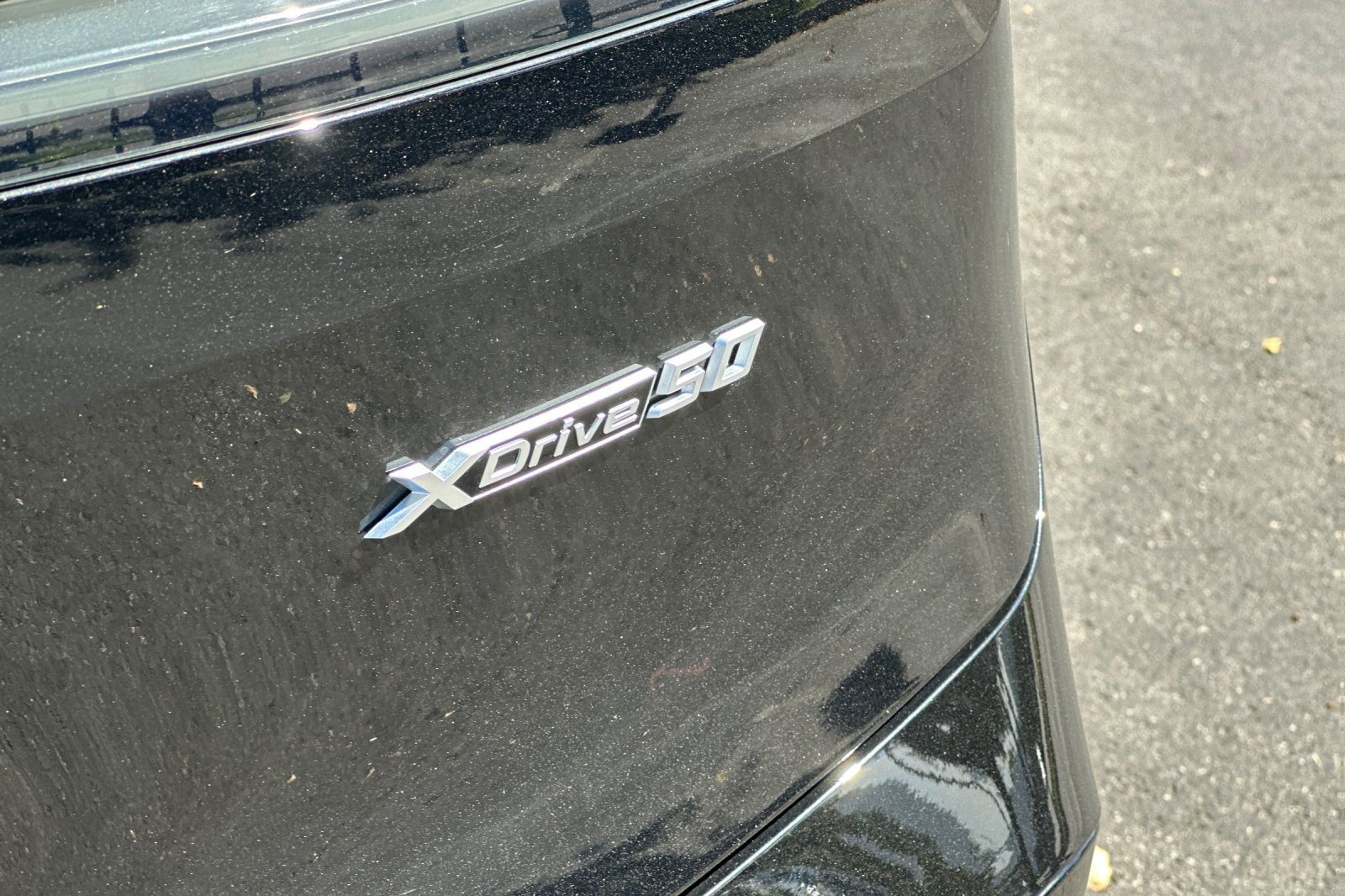Certified 2024 BMW iX xDrive50 w/ Premium Package AWD/4WD image 40