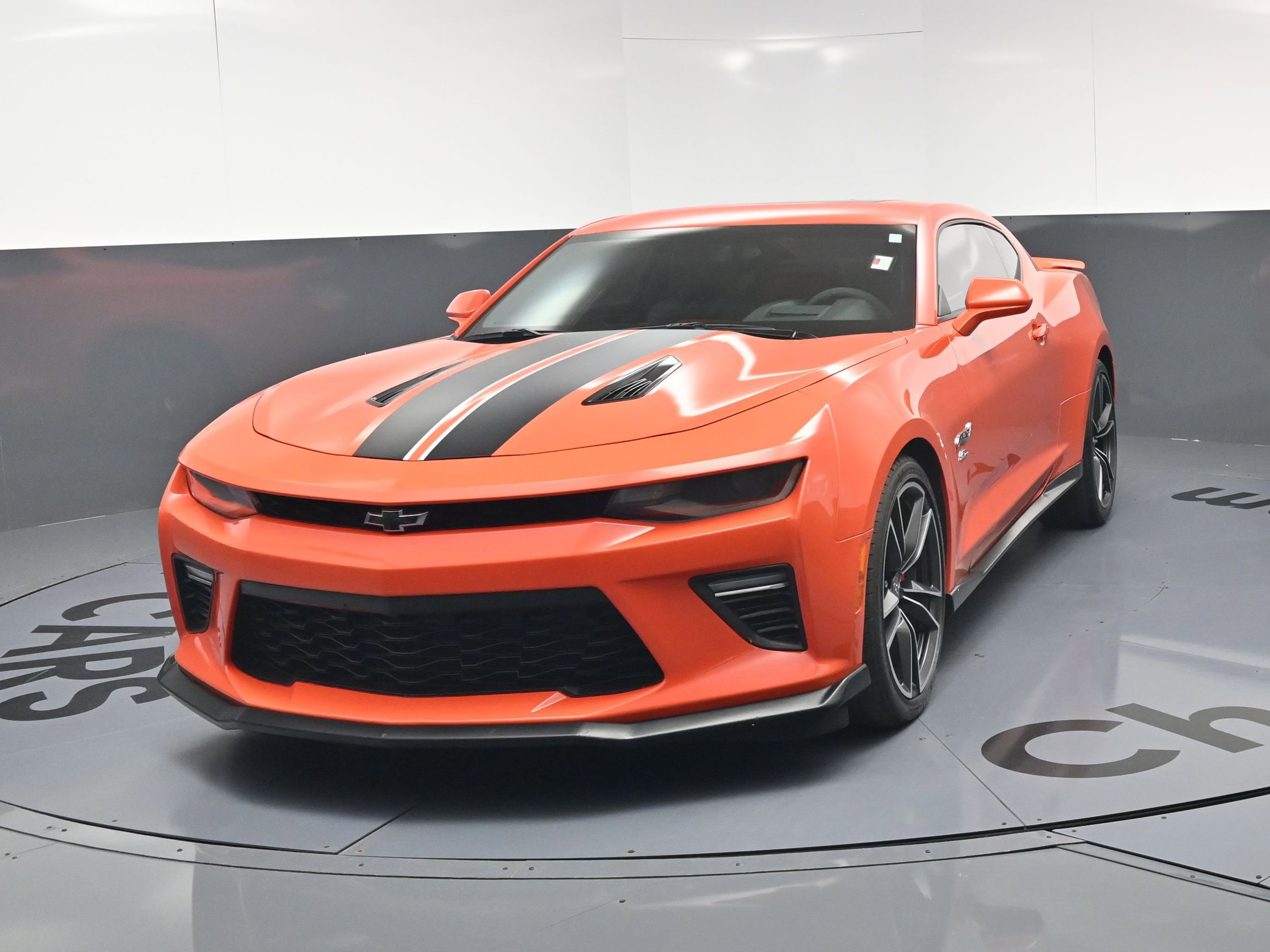 Used 2018 Chevrolet Camaro SS w/ Hot Wheels Edition image 11