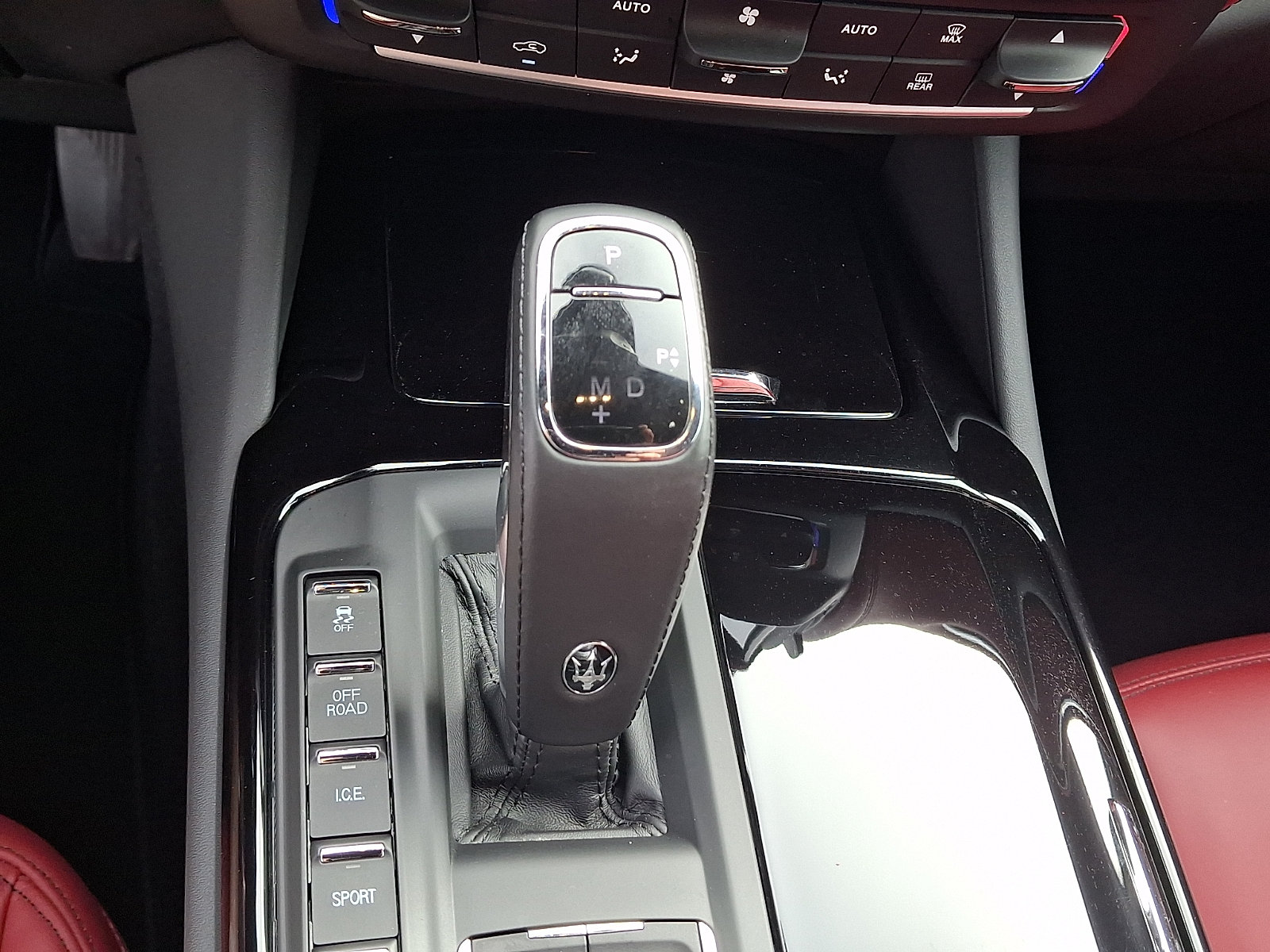 Certified 2023 Maserati Levante Modena AWD/4WD image 15