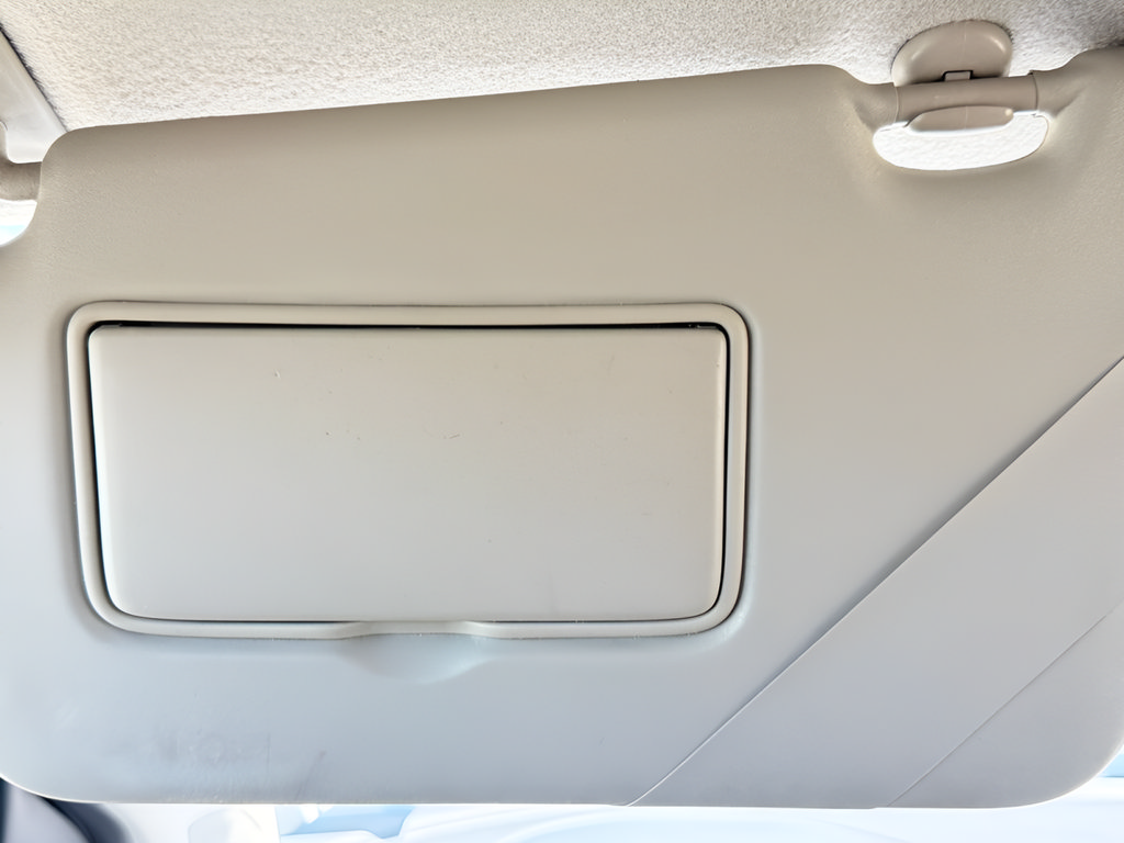 Used 2023 Nissan Kicks S FWD image 30