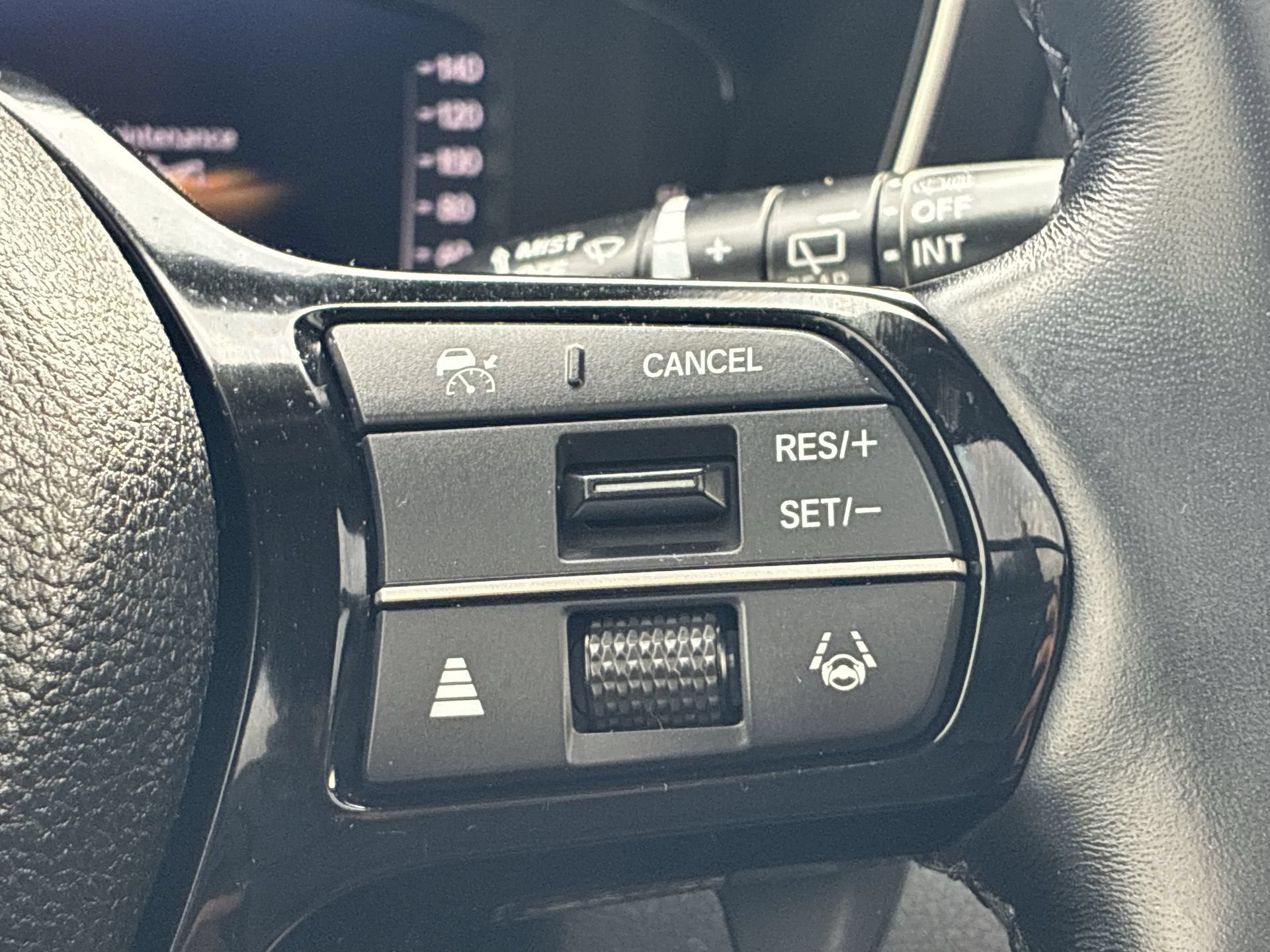 Certified 2025 Honda Pilot Elite image 27