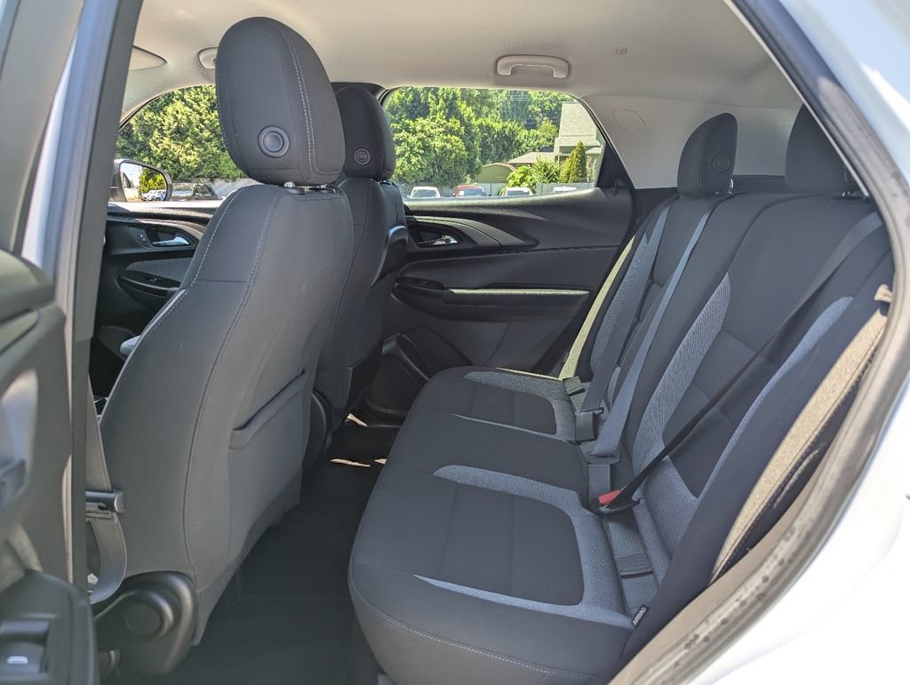 Used 2022 Chevrolet TrailBlazer LS w/ LPO, Blackout Package AWD/4WD image 24