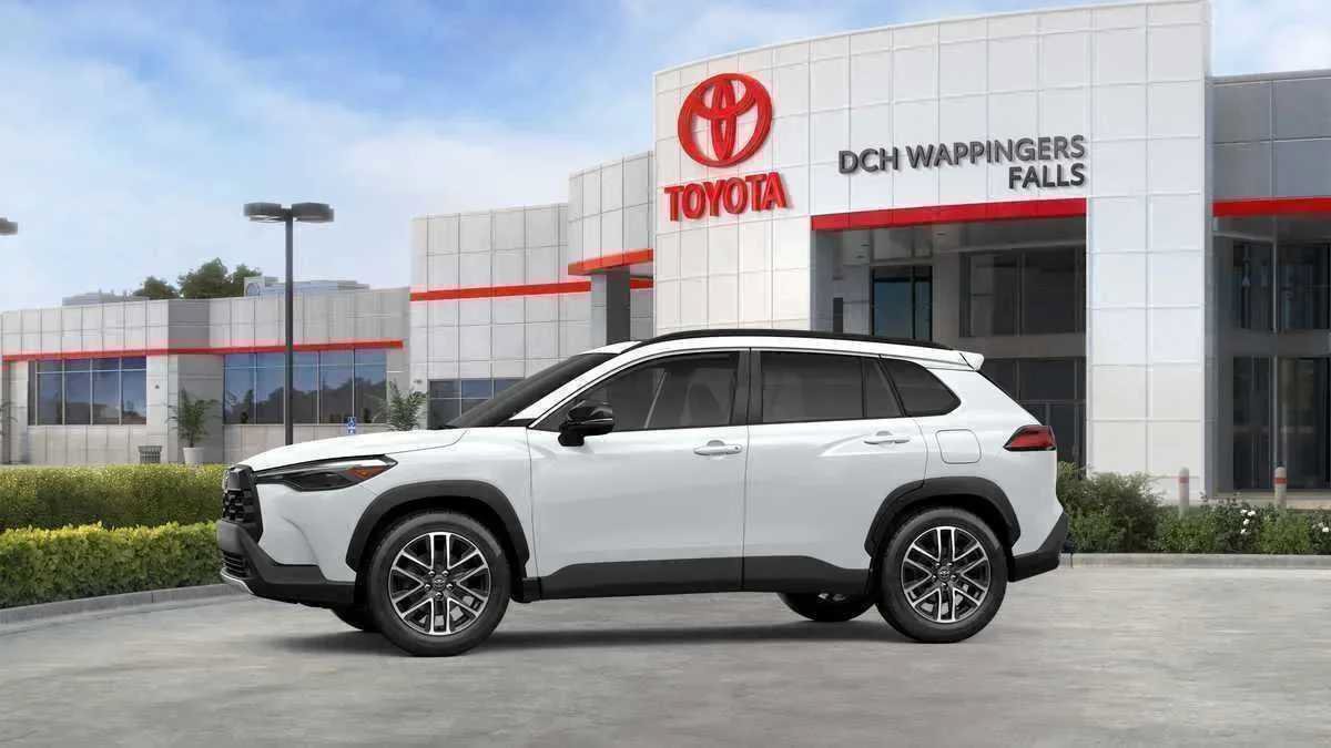 New 2026 Toyota Corolla Cross XLE AWD/4WD image 5