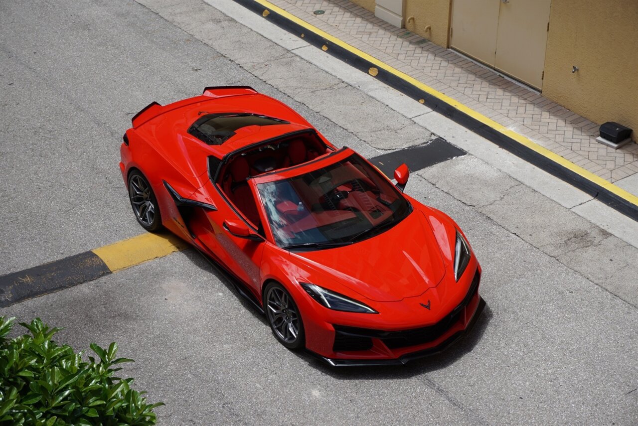 Used 2024 Chevrolet Corvette Z06 w/ Stealth Interior Trim Package RWD image 57