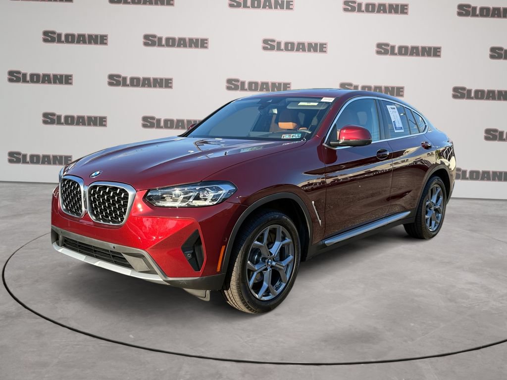 Certified 2025 BMW X4 xDrive30i AWD/4WD image 1