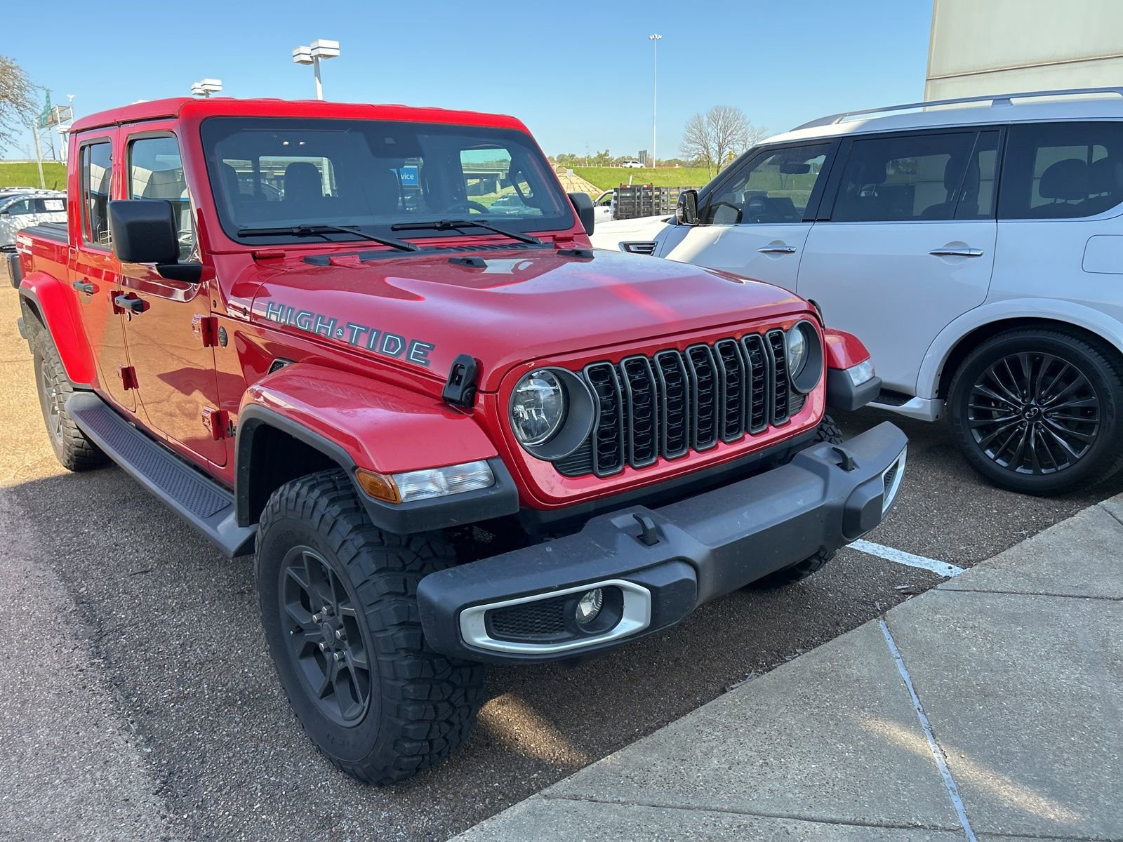 Used 2025 Jeep Gladiator High Tide image 17