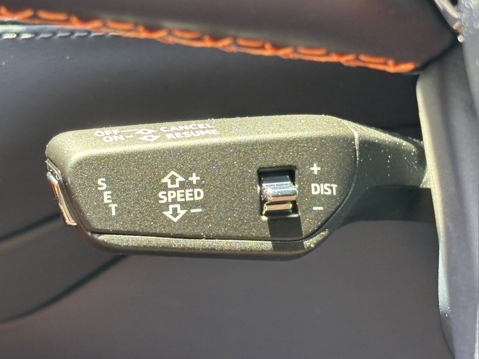 Used 2024 Bentley Bentayga image 63