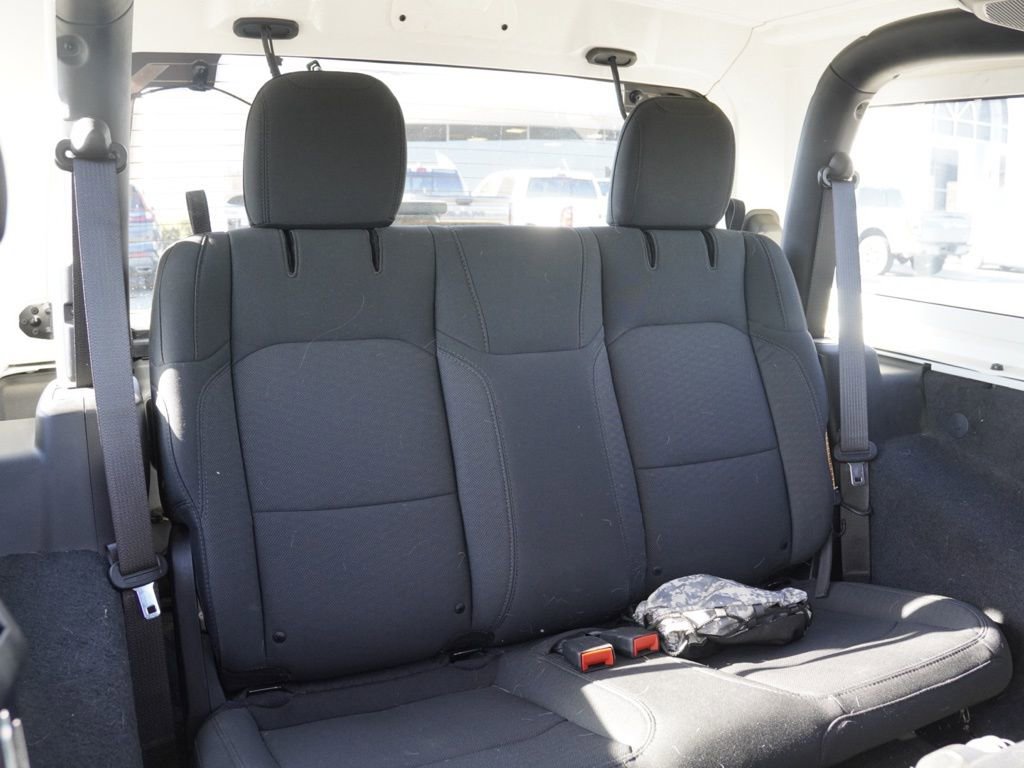 Certified 2020 Jeep Wrangler Sport image 24