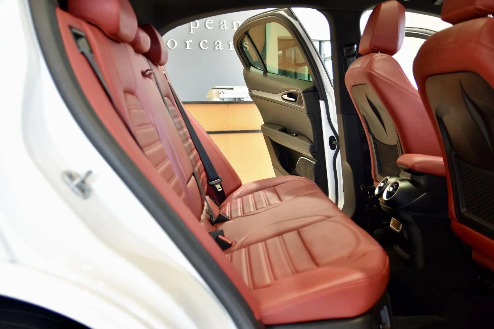 Used 2022 Alfa Romeo Stelvio Veloce image 23