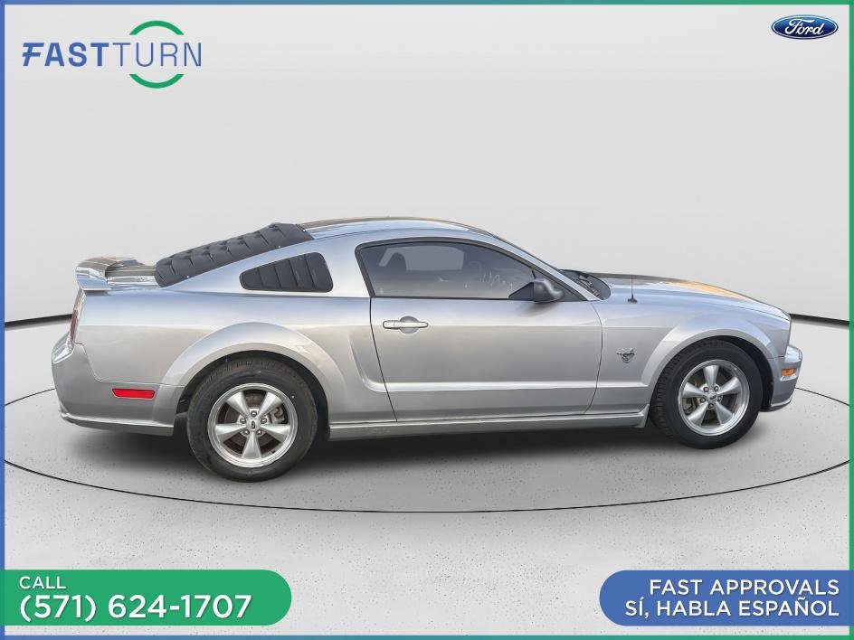 Used 2009 Ford Mustang GT RWD image 26
