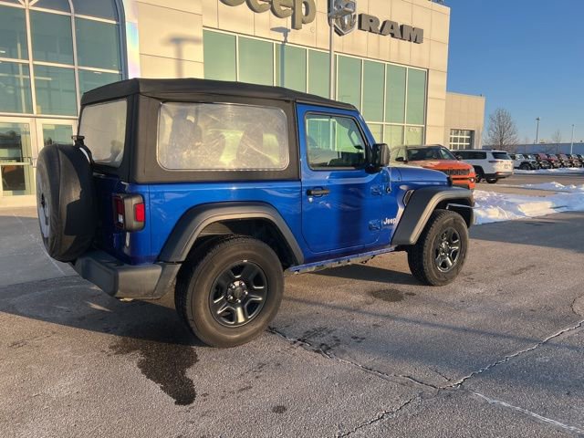 Used 2018 Jeep Wrangler Sport image 4