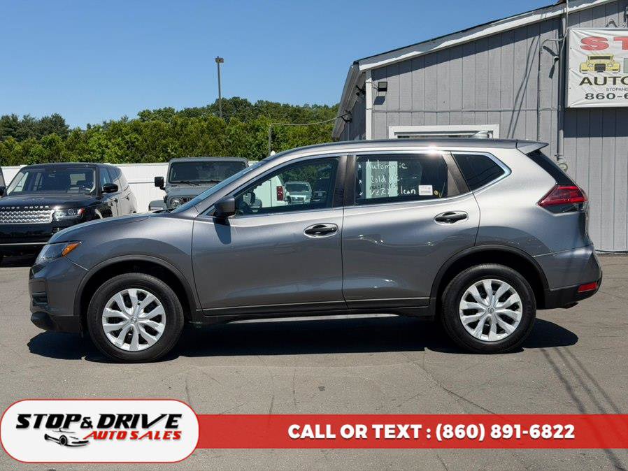 Used 2018 Nissan Rogue S AWD/4WD image 2