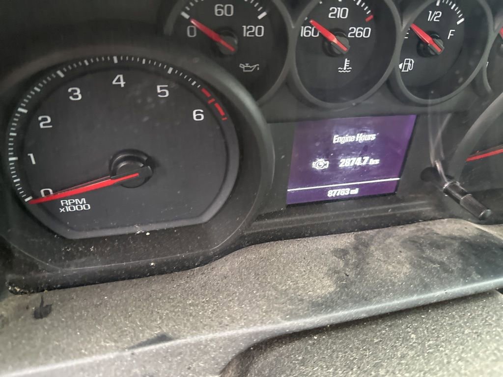 Used 2021 Chevrolet Silverado 2500 Custom w/ Custom Value Package image 6