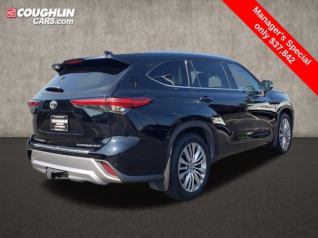 Used 2022 Toyota Highlander Platinum image 7