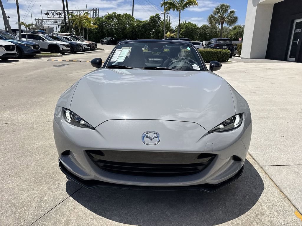 New 2026 MAZDA MX-5 Miata Club w/ Interior Package RWD image 8