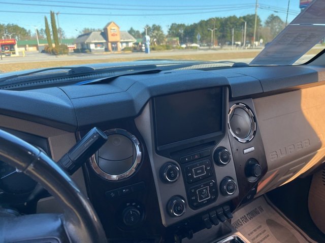 Used 2016 Ford F250 Lariat w/ Lariat Ultimate Package image 11