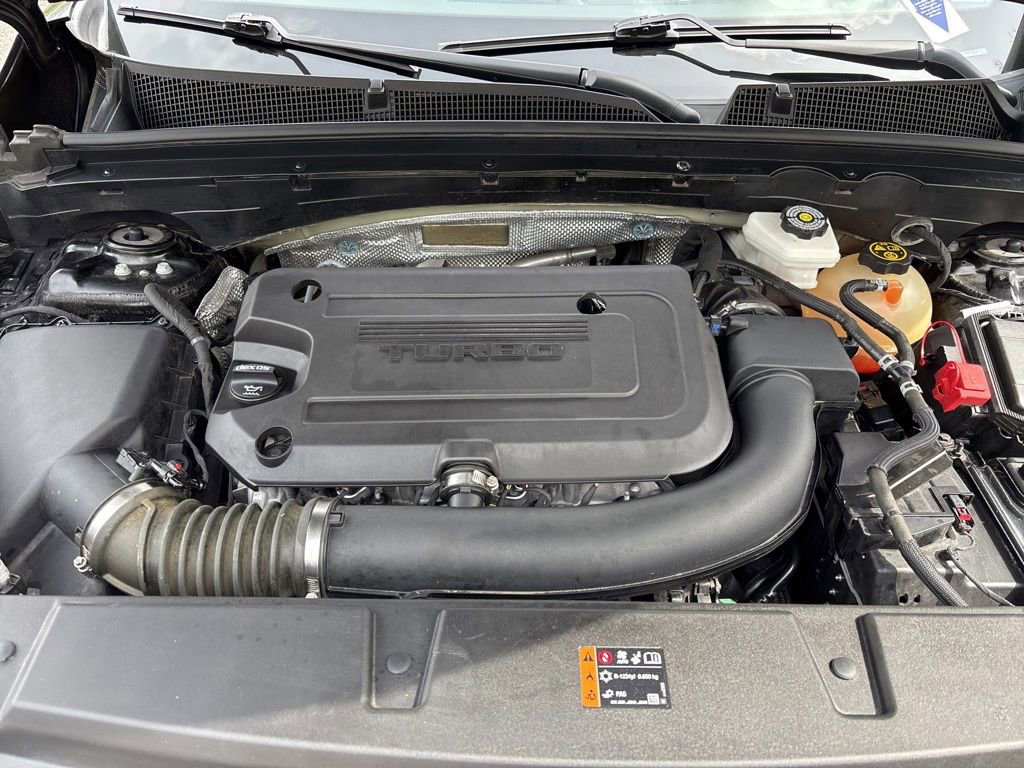 Certified 2023 Buick Envision Essence w/ Sport Touring Package AWD/4WD image 12