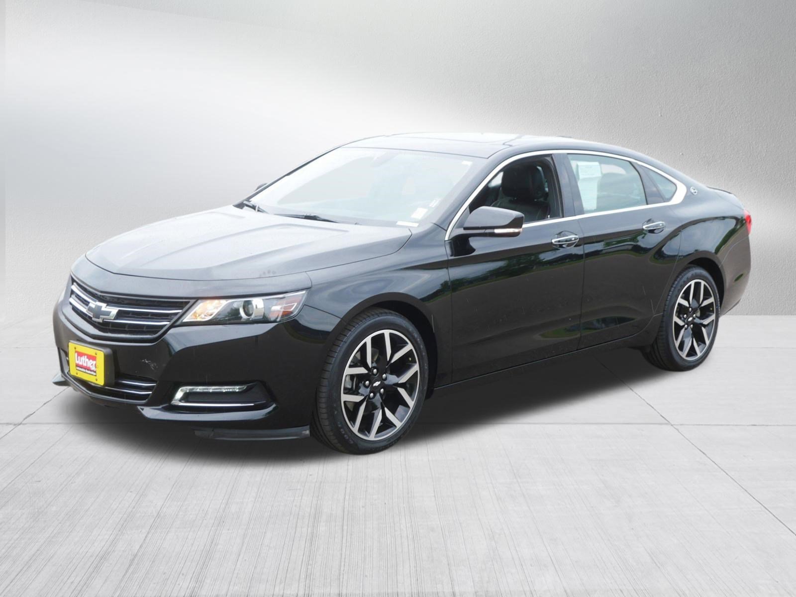 Used 2018 Chevrolet Impala Premier FWD image 3