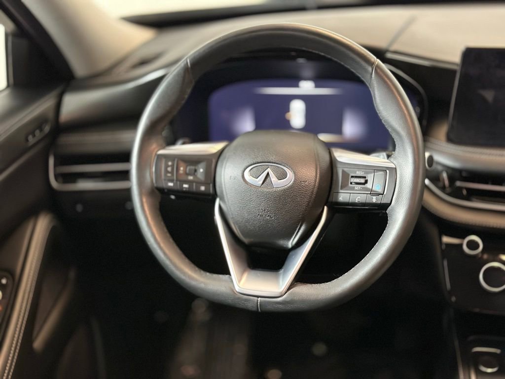 Used 2023 INFINITI QX60 Luxe image 10