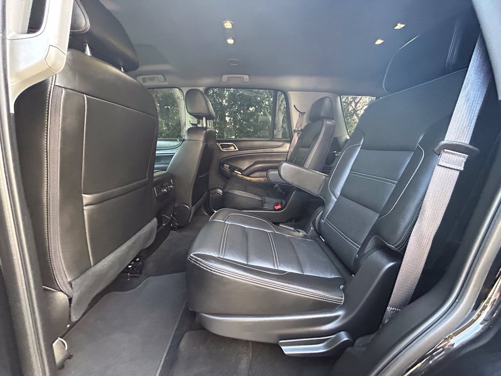 Used 2017 GMC Yukon Denali RWD image 30
