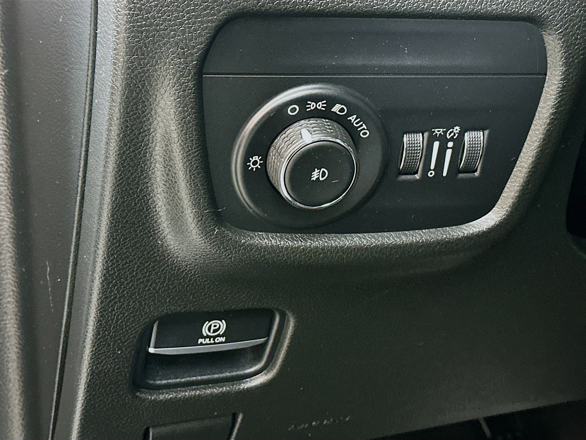 Used 2021 Jeep Grand Cherokee L Limited image 10