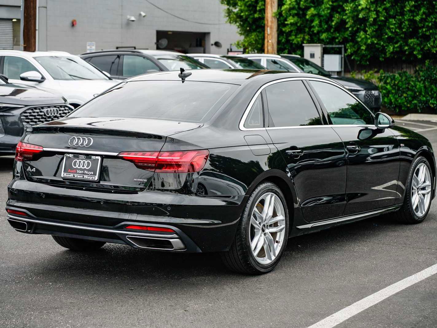 Used 2023 Audi A4 2.0T Premium Plus image 4