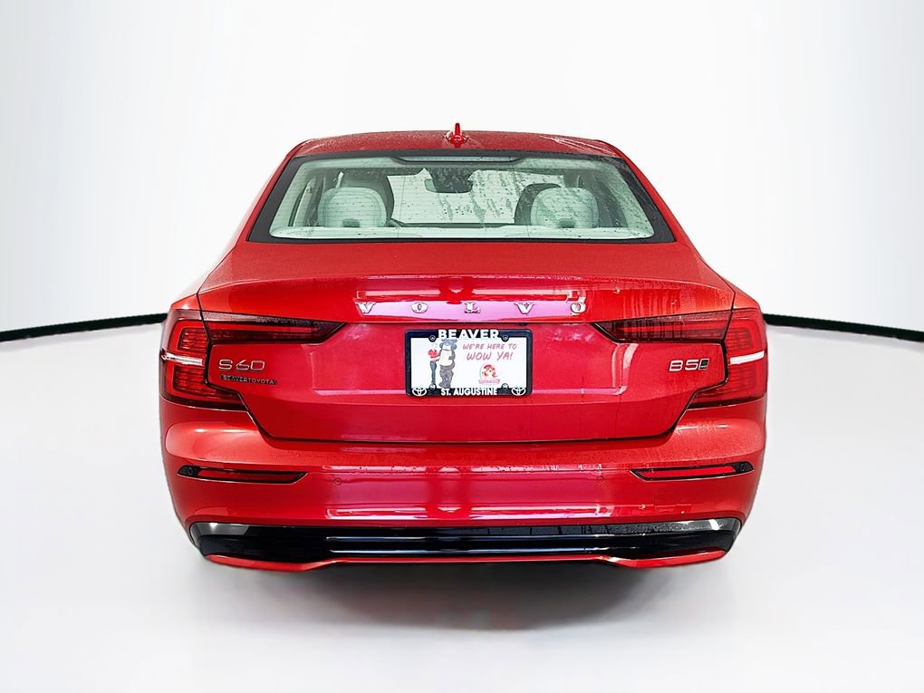 Used 2024 Volvo S60 B5 Core image 8