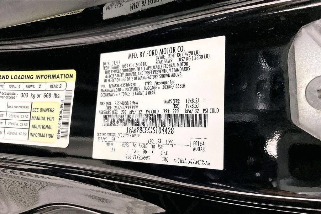 Used 2018 Ford Mustang GT Premium w/ Equipment Group 401A RWD image 36