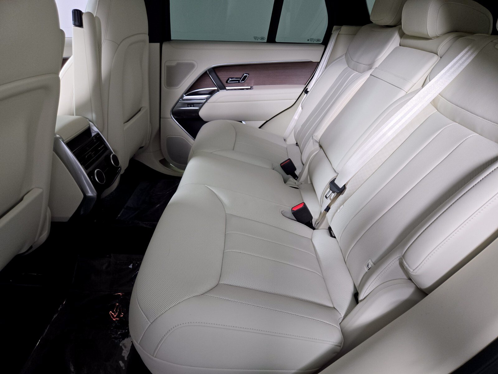New 2027 Land Rover Range Rover SE AWD/4WD image 5