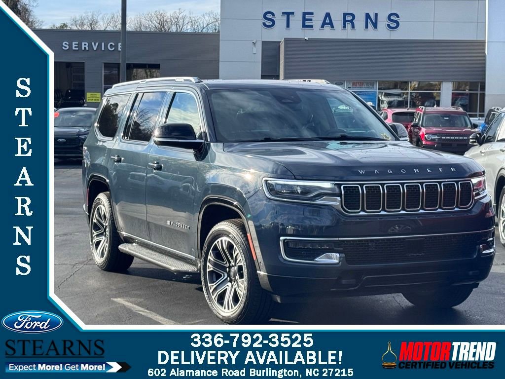 Used 2023 Jeep Wagoneer 4WD w/ Premium Group I image 1